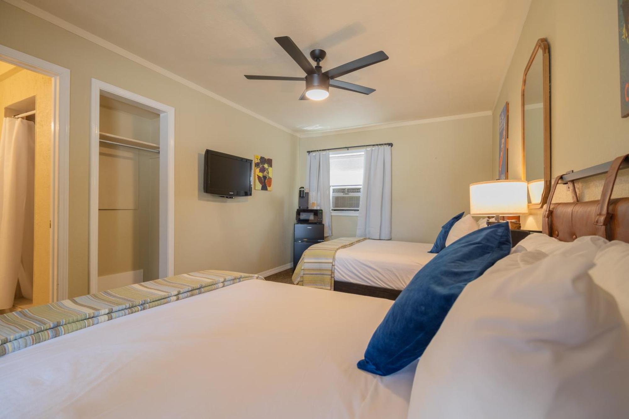 Carlton Marion Inn Yellville 객실 사진