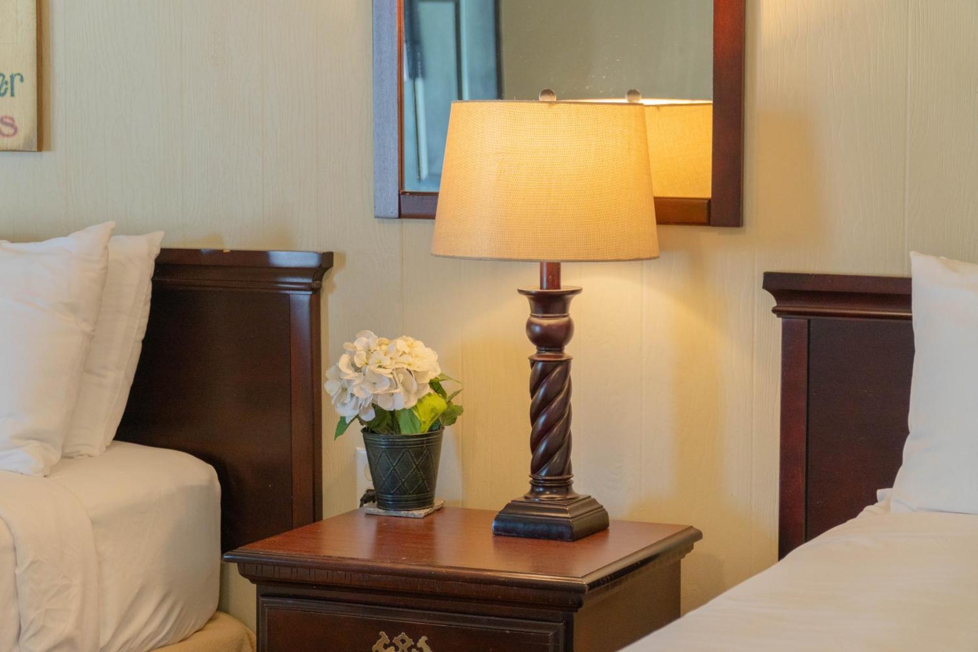 Carlton Marion Inn Yellville 객실 사진